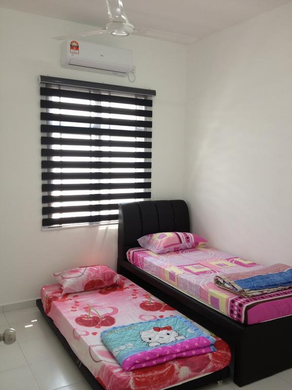 Comfort Holiday Home @ Bukit Indah Johor Bahru Exterior photo