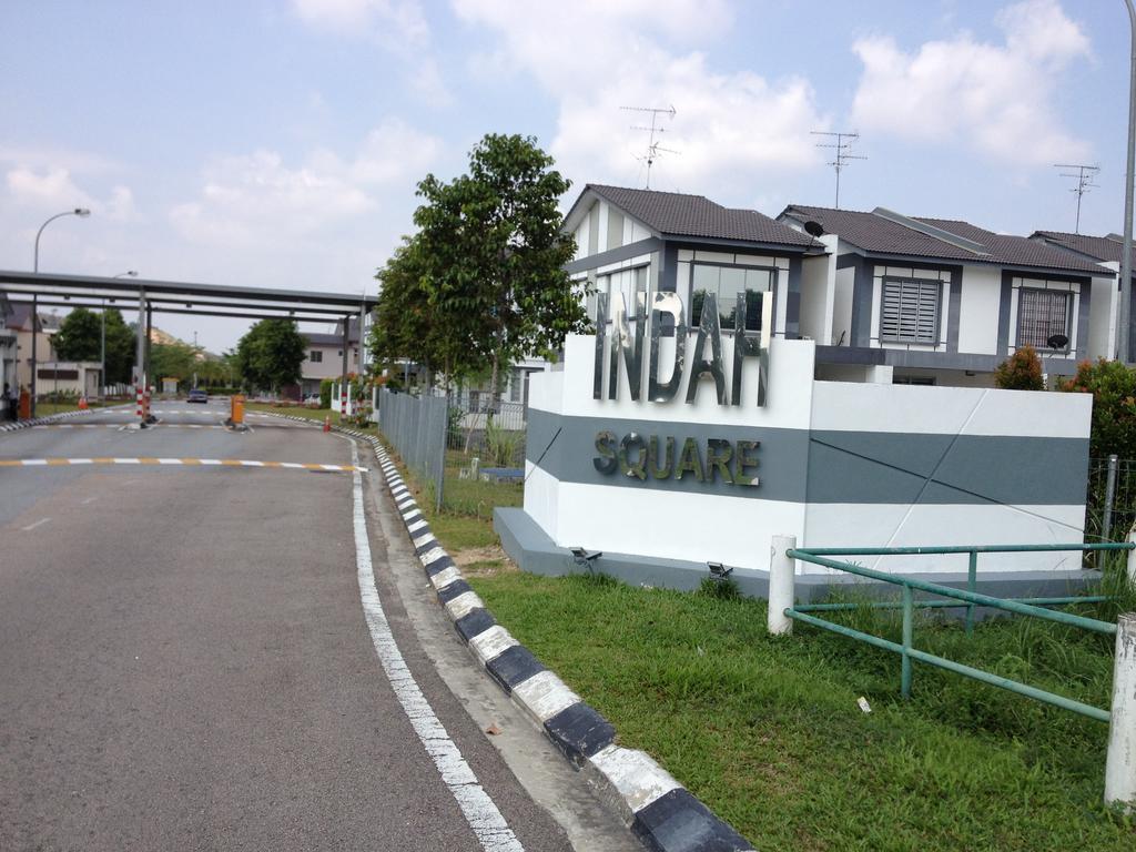 Comfort Holiday Home @ Bukit Indah Johor Bahru Exterior photo